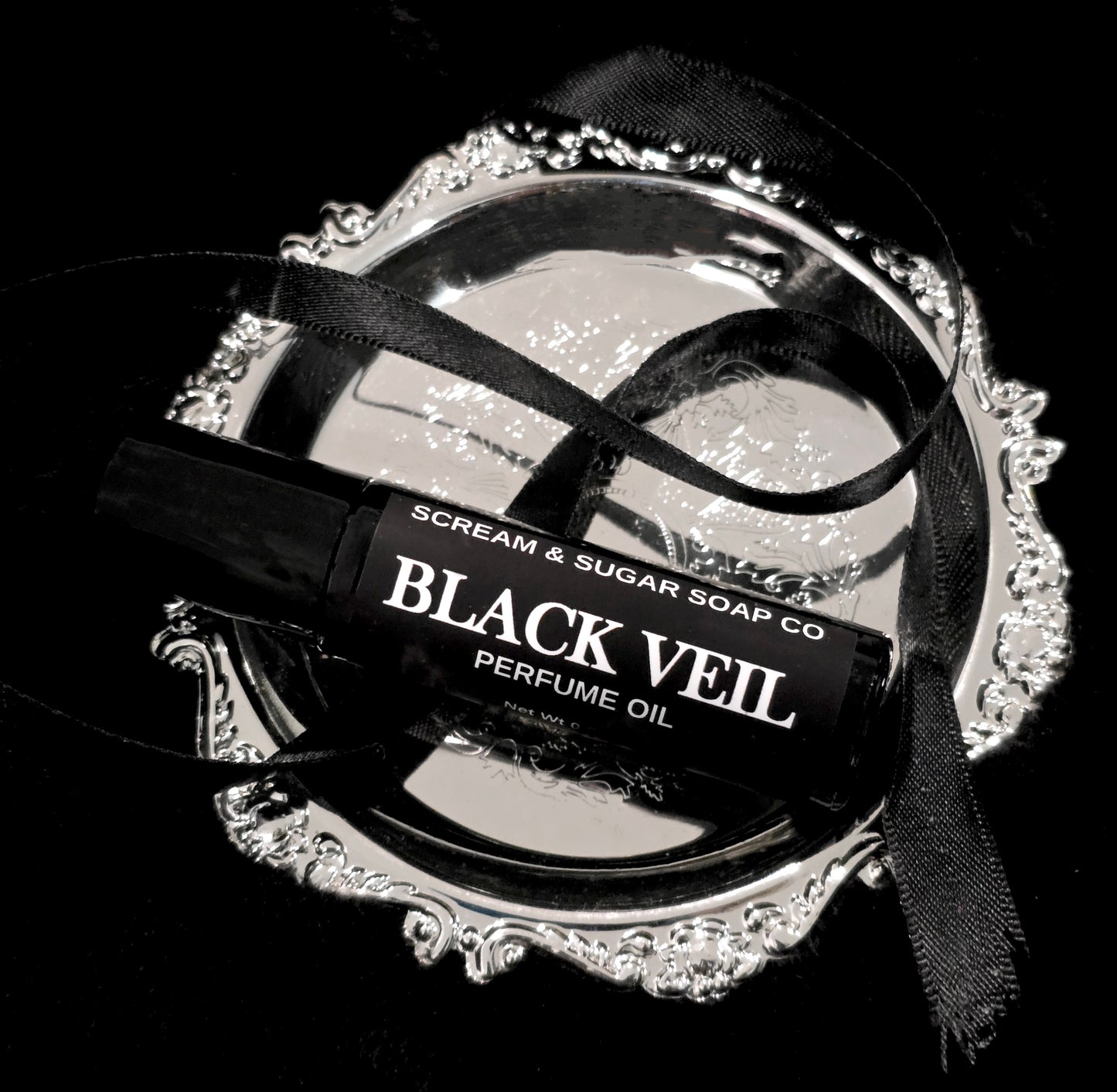 BLACK VEIL PERFUME OIL